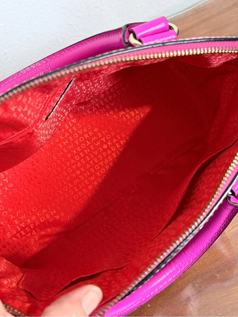 kate spade Wellesley Hot Pink Pebbled Leather Satchel EUC